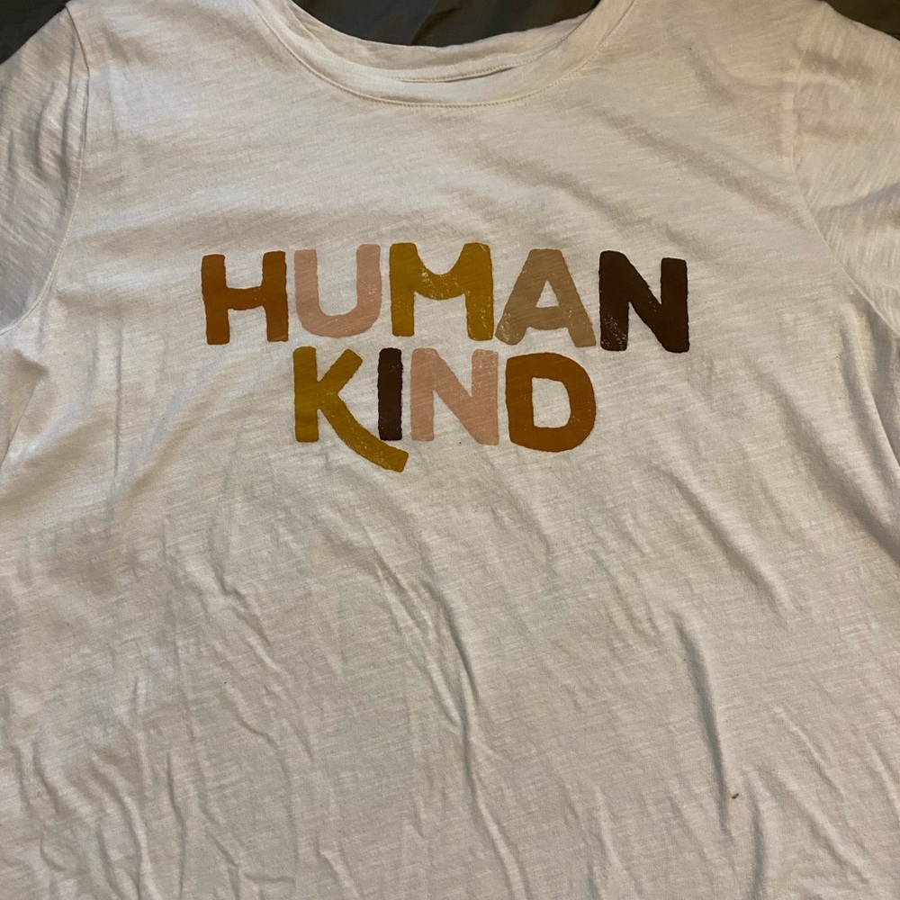 Old navy graphic tee
